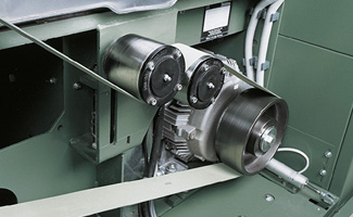 面向全球設(shè)備、廠(chǎng)商客戶(hù)提供定制化的高品質(zhì)、高性?xún)r(jià)比傳動(dòng)、輸送產(chǎn)品…